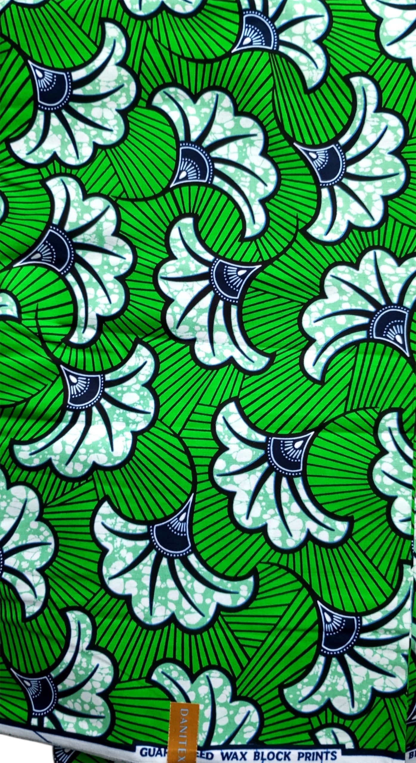 Tissu Wax-Pagne Africain 100% coton 0016