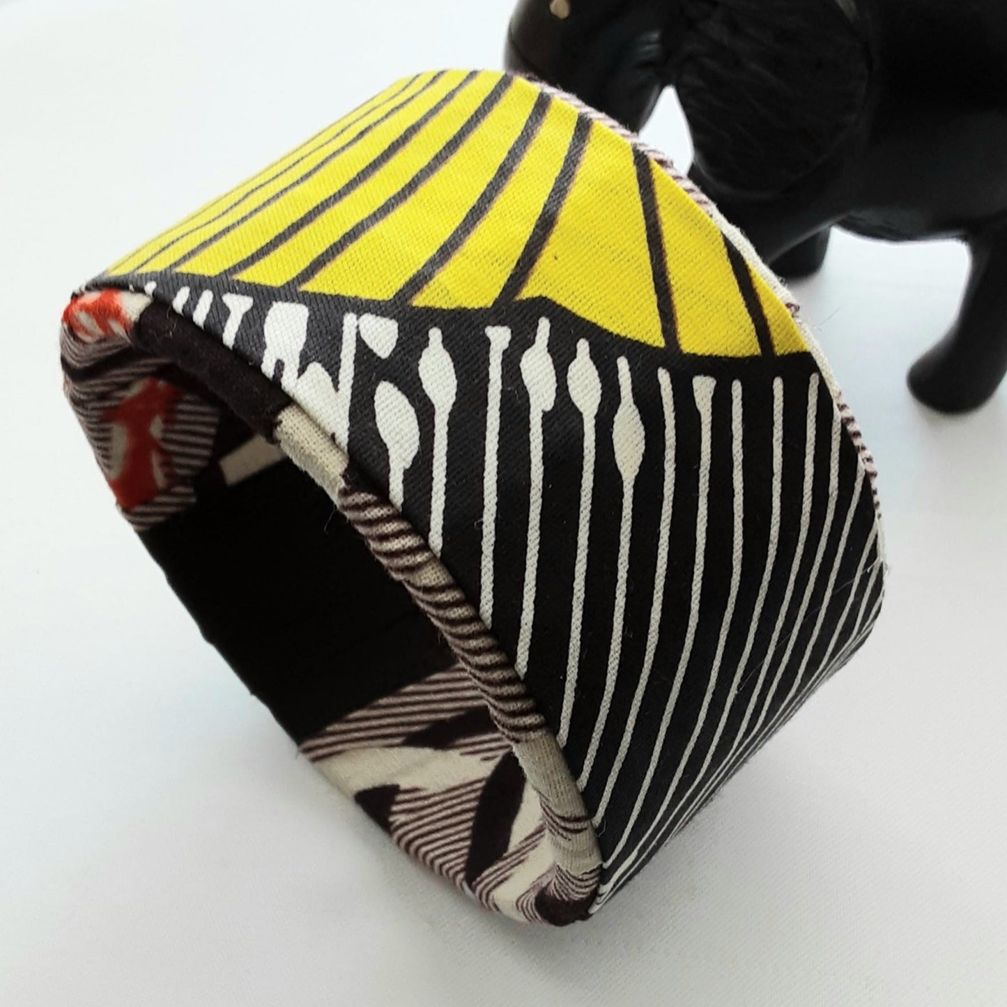 Bracelet- Manchette en tissu Wax modèle SIKA